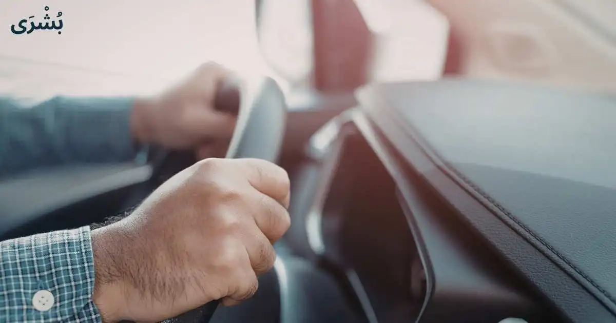 تفسير رؤية الميت يقود سيارة في المنام